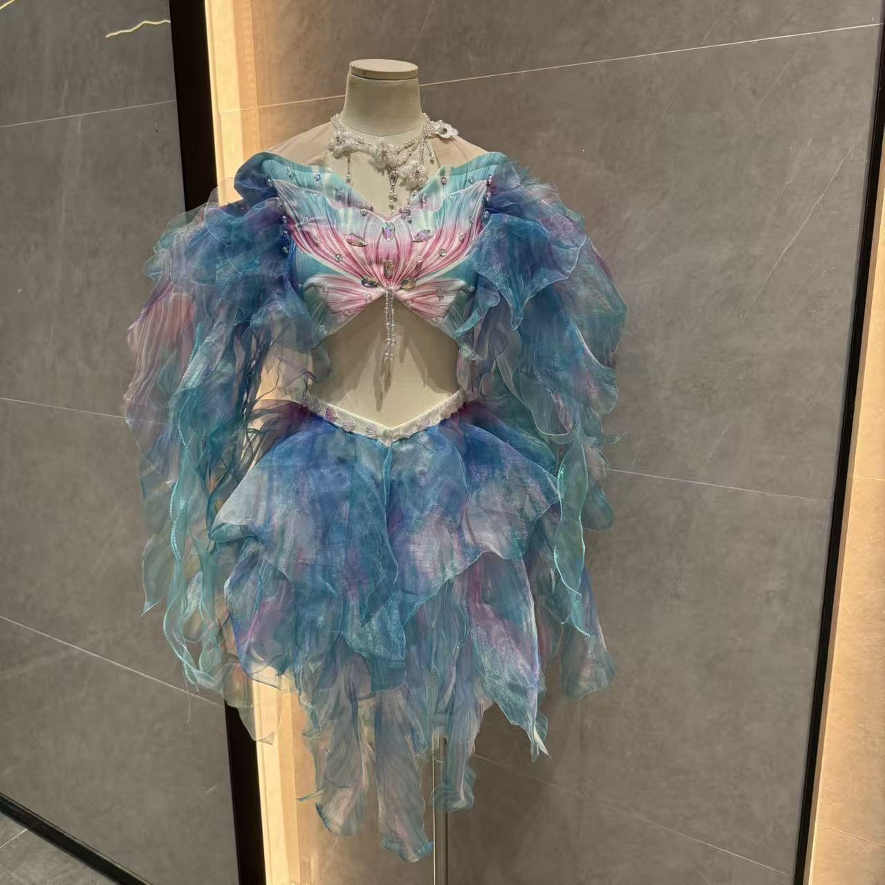 Falda de Sirena para Baile Acu - Aquarium & Marine Museum Universiti Malaysia Sabah Kota Kinabalu Sabah Reviews reseña y precio