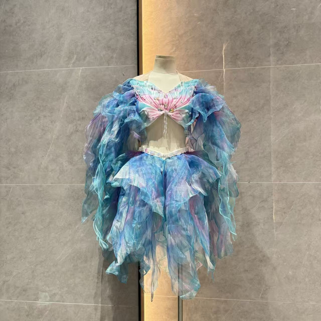 Falda de Sirena para Baile Acu - Aquarium & Marine Museum Universiti Malaysia Sabah Kota Kinabalu Sabah Reviews reseña y precio